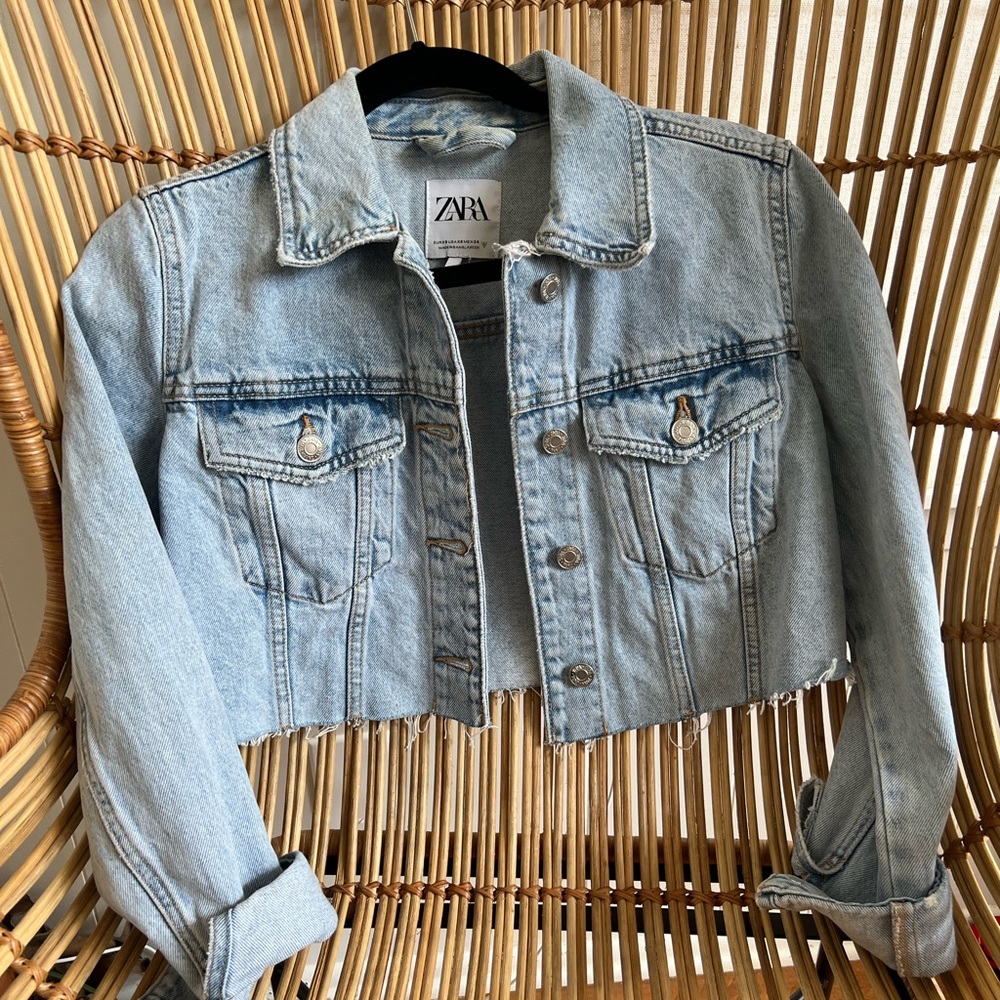 Zara cropped raw hem denim jacket